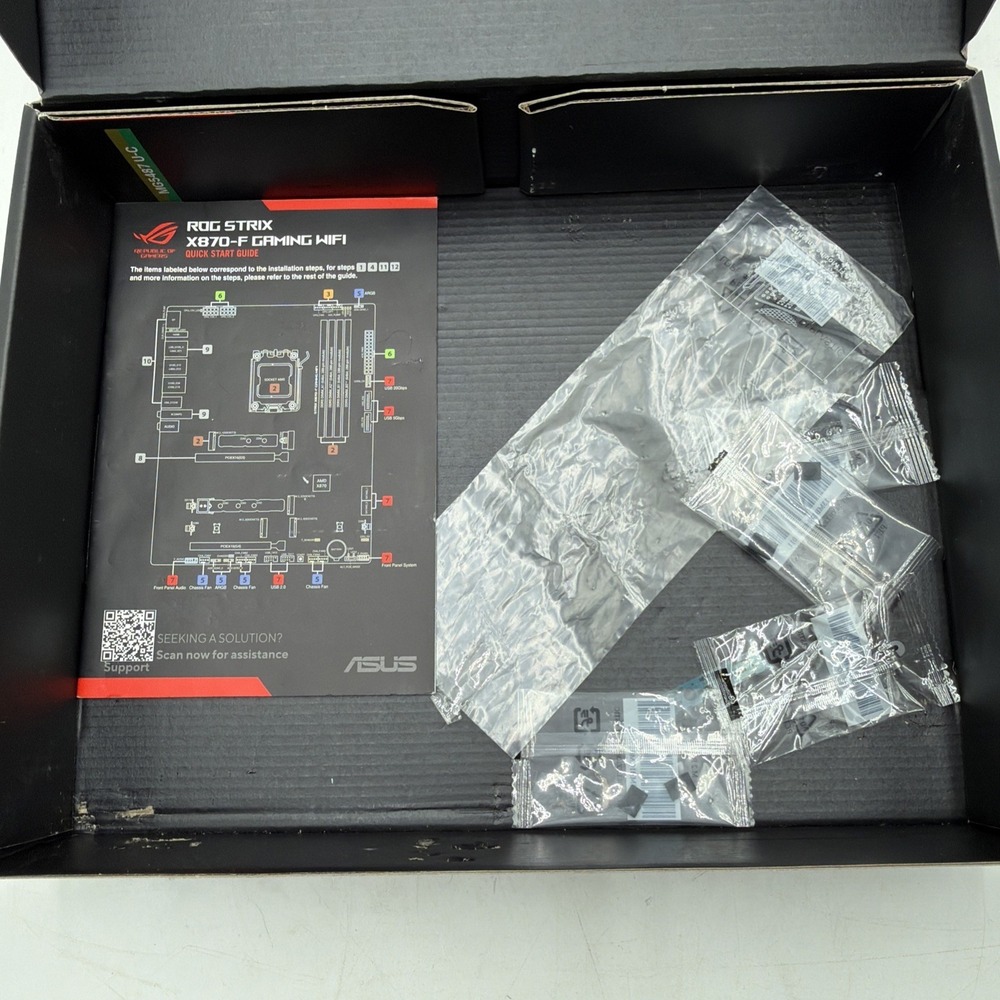 ASUS ROG Strix X870-F Gaming WiFi AM5 Motherboard PCIe 5.0 DDR5 For PARTS - Picture 9 of 11